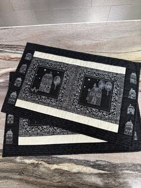 Set Of 2 Handmade Quilted Placemats
